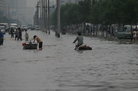 河南暴雨有多大！降水為何如此強勢
